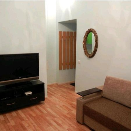 Apartment On Knyazya Romana 26 Center 리비프 외부 사진